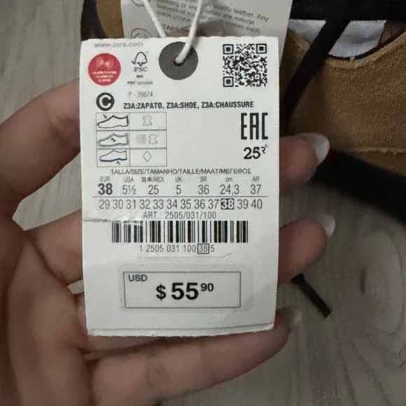 Zara Tan and Black Women’s Loafers - Picture 2 of 6